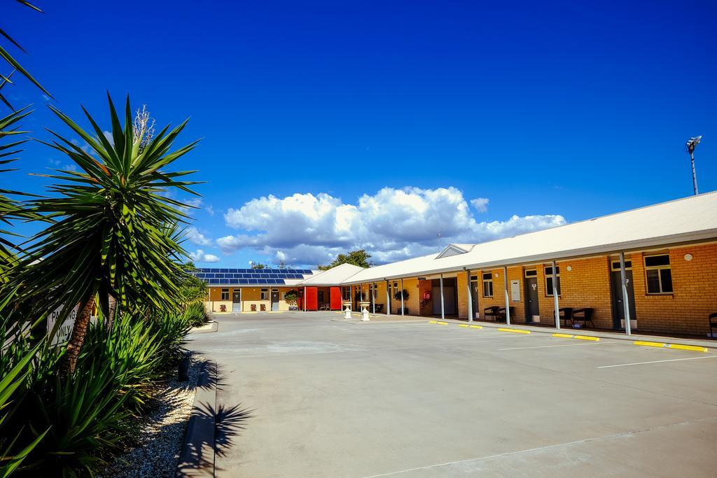 Club Motor Inn Narrabri Eksteriør billede